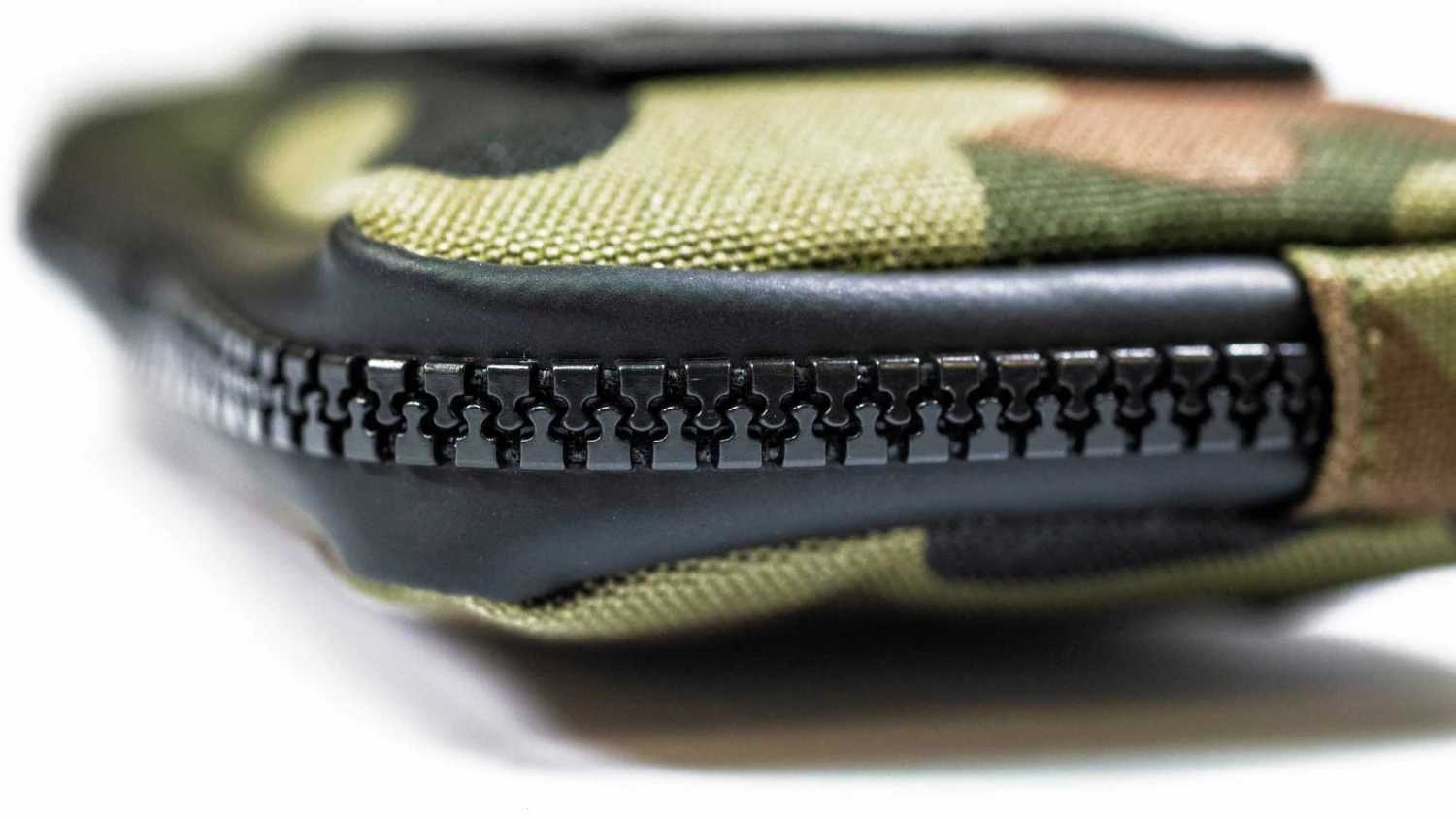 Tus Cosas Protegidas En Ruta Con Muc Off Essentials! 5 Tus Cosas Protegidas En Ruta Con Muc Off Essentials! - Imagen 3