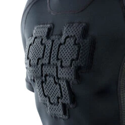 Camiseta Con Protecciones EVOC Liteshield Plus 7 Camiseta Con Protecciones EVOC Liteshield Plus -EBikes Accesorios Camiseta con Protecciones EVOC Liteshield Plus 1